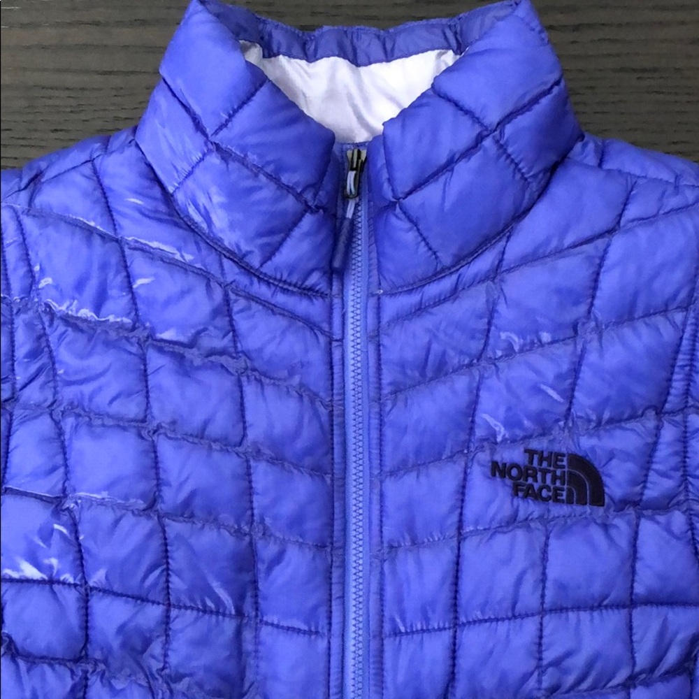 North Face thermoball vest, NWT!